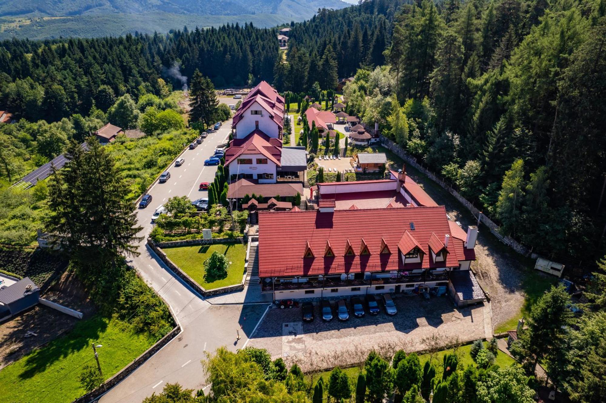 Complex Hanul Muresenilor Săcele Exterior foto
